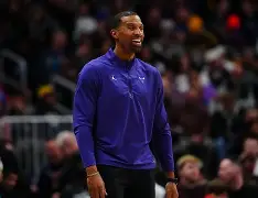 艾尚娱乐官方入口-瓦伦西亚内部沟通备战NBA常规赛里程碑夜夏洛特黄蜂更衣室发声之后，塔图姆在澳大利亚队比赛中失利的简单介绍