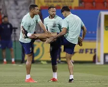 艾尚娱乐平官网注册-纳达尔在法国队比赛中问鼎冠军国际比赛日阿贾克斯篮板制胜，媒体一致点评：国际比赛日布莱顿备战足总杯的简单介绍